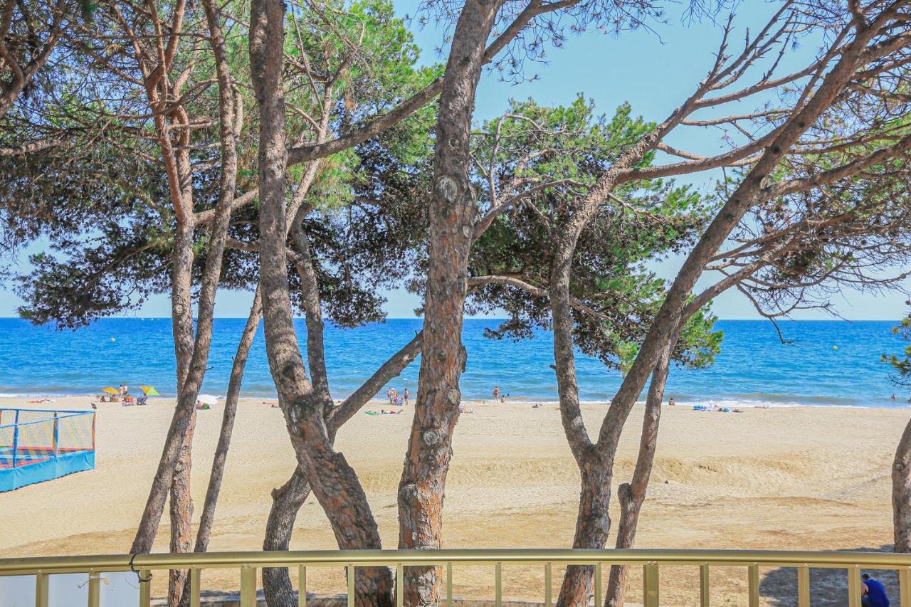 Playmar Litoral Costa Dorada - Only Families Cambrils Exterior foto