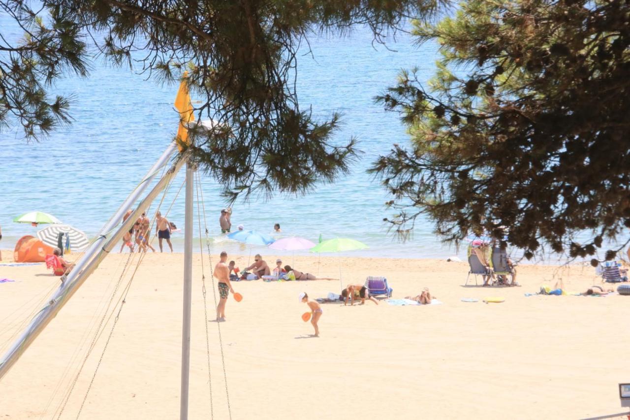 Playmar Litoral Costa Dorada - Only Families Cambrils Exterior foto
