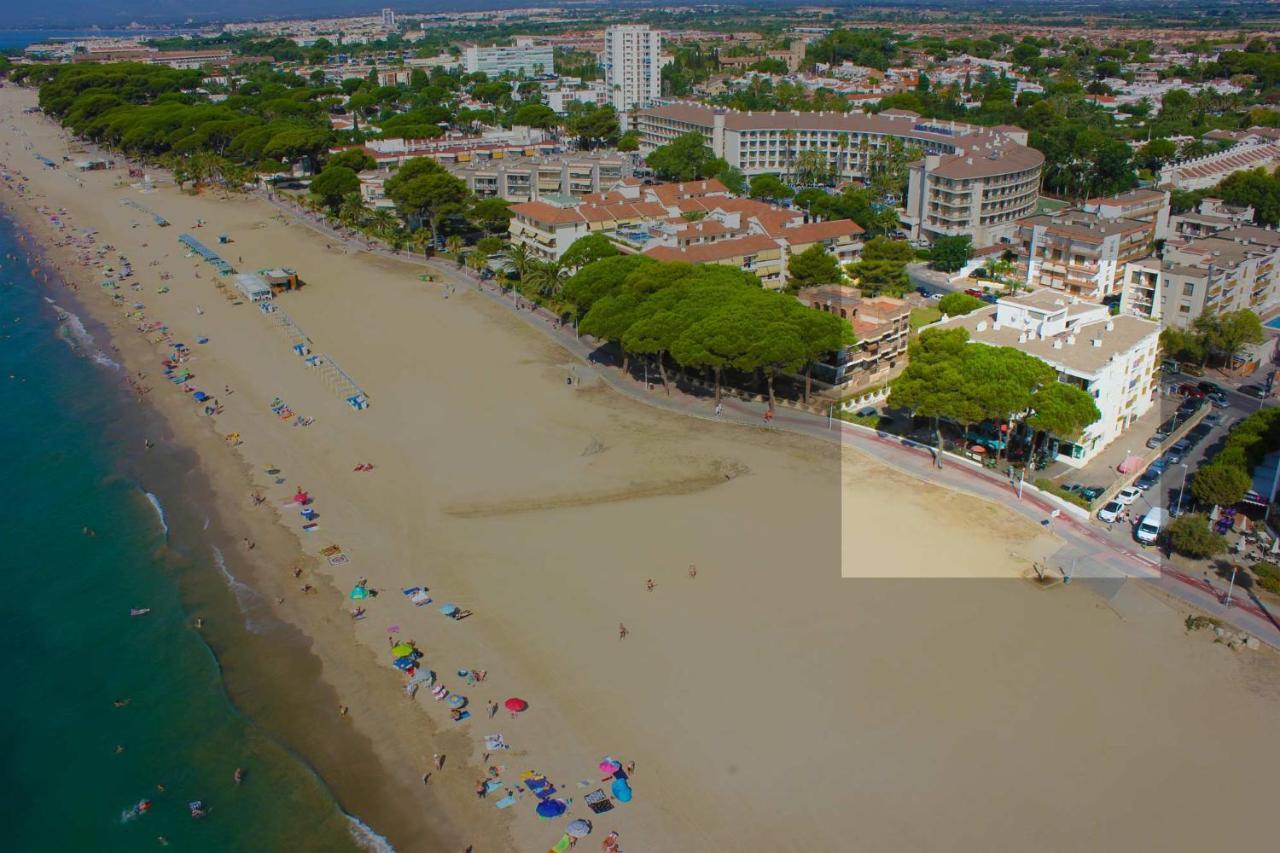 Playmar Litoral Costa Dorada - Only Families Cambrils Exterior foto
