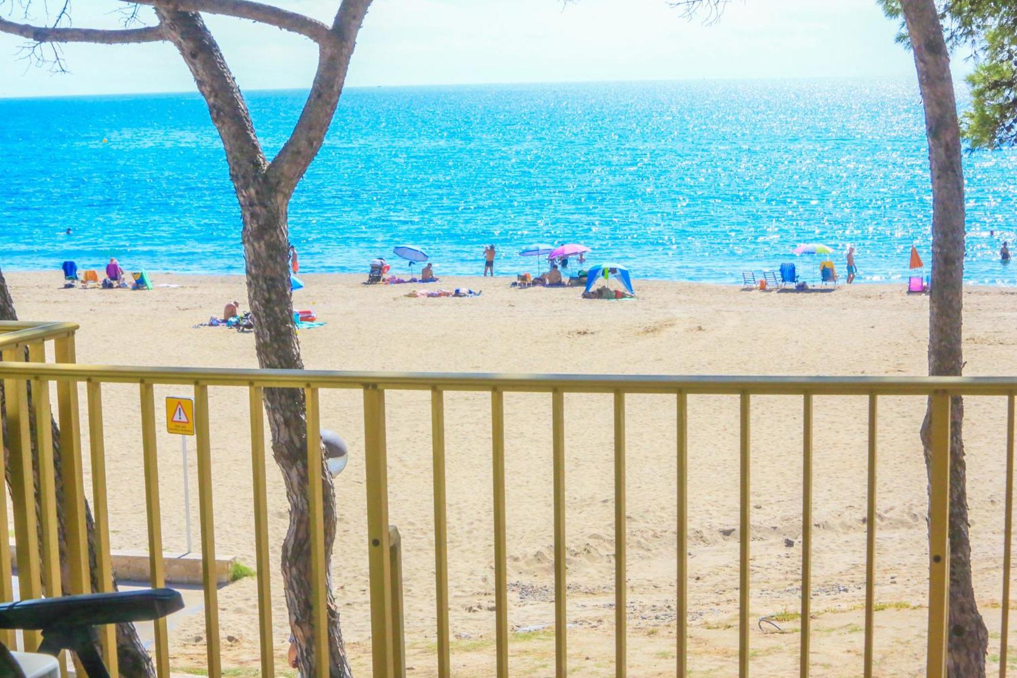 Playmar Litoral Costa Dorada - Only Families Cambrils Exterior foto