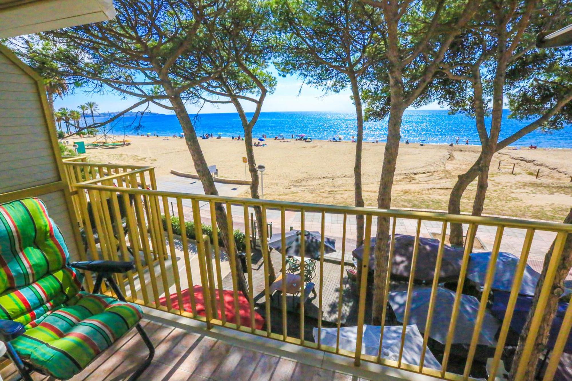Playmar Litoral Costa Dorada - Only Families Cambrils Exterior foto